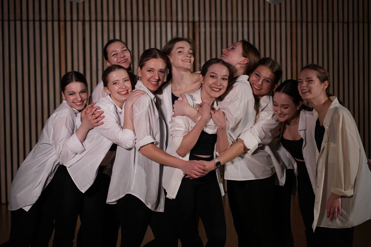 MOVE DANCE studio photo