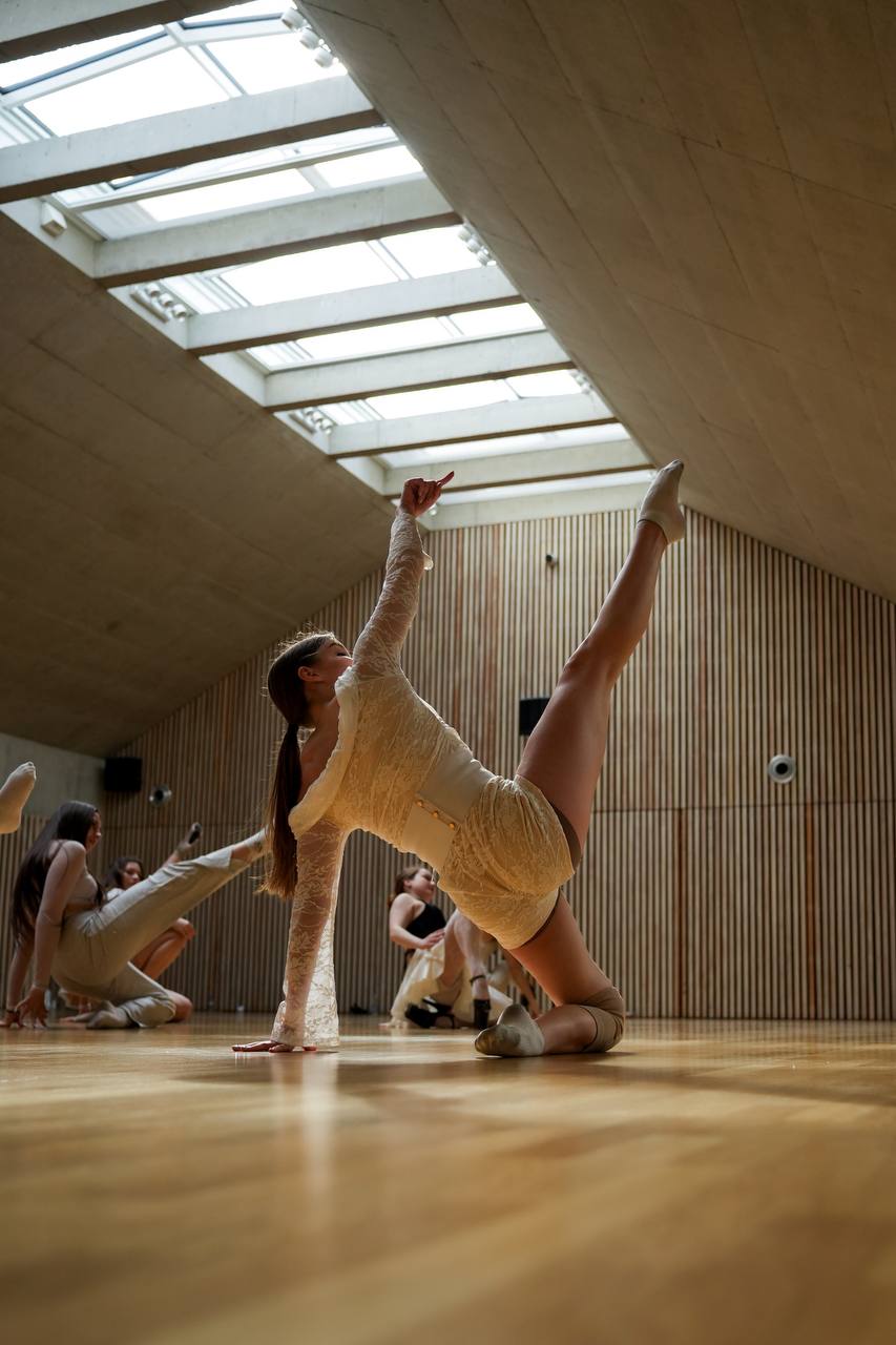 Видео танцев